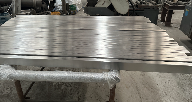 唐山不锈钢无缝方管 